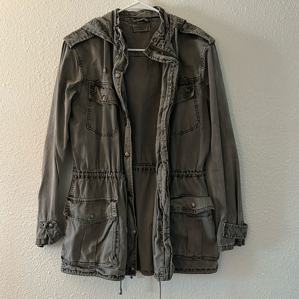 Talula by Aritzia